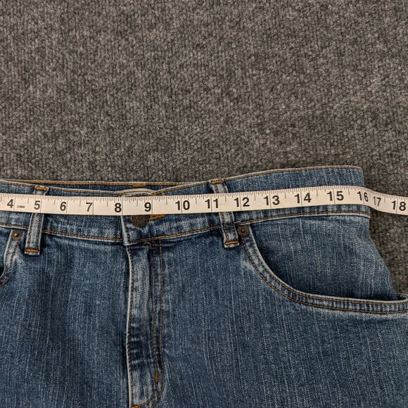 LL BEAN Jeans Women's 14 Reg Blue Straight Leg Y2K Light Fade Accent Zip Pockets - Picture 10 of 13